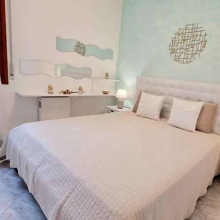 Mary Apartman